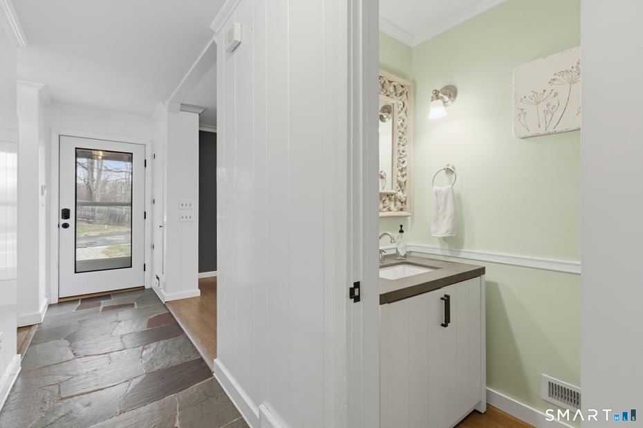 158 Westledge Road Photo 15