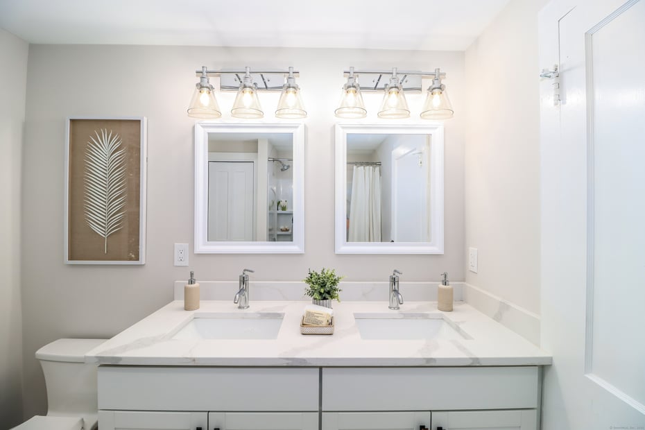 27 Obtuse Road South Photo 19