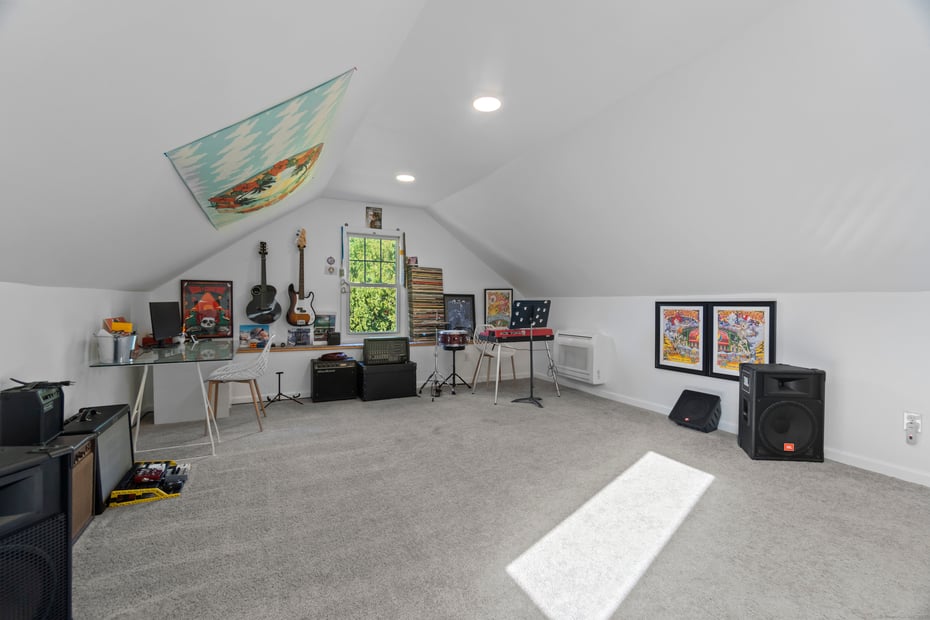 165 Plant Street Photo 31