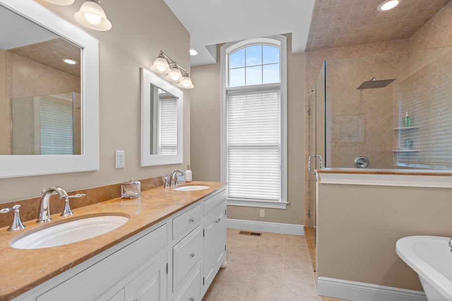 301 Fox Hopyard Road Photo 23