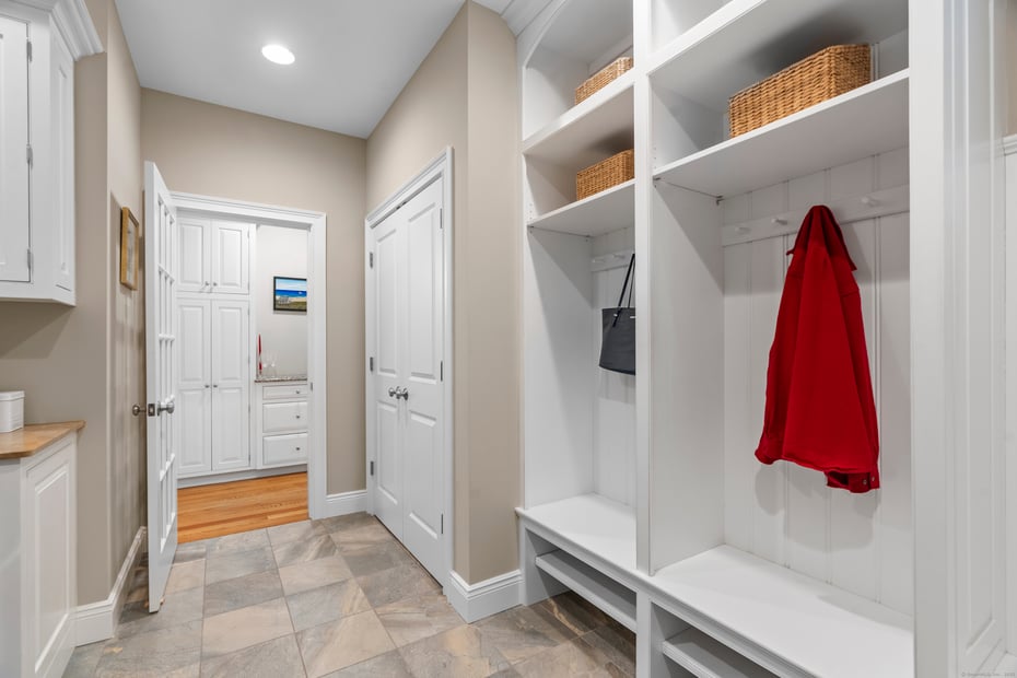 301 Fox Hopyard Road Photo 25