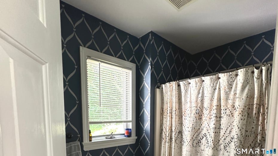 11 Orchard Hill Road Photo 13