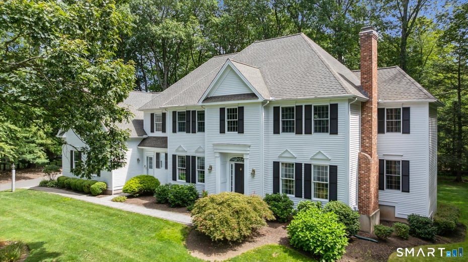 7 School House Lane Photo 1