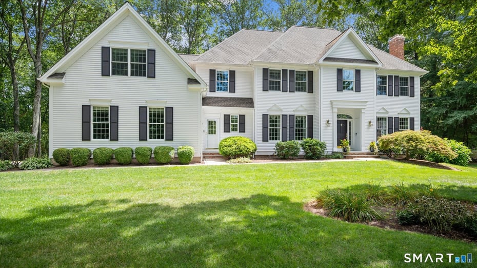 7 School House Lane Photo 2