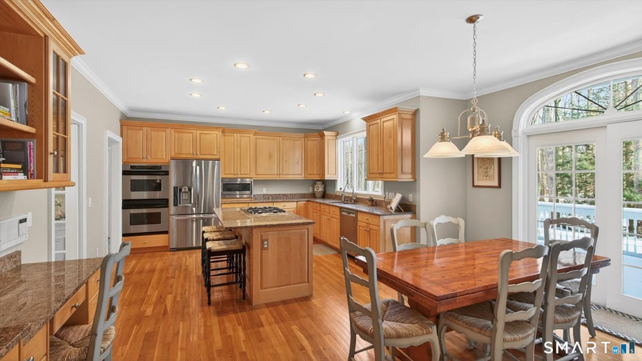 7 School House Lane Photo 14