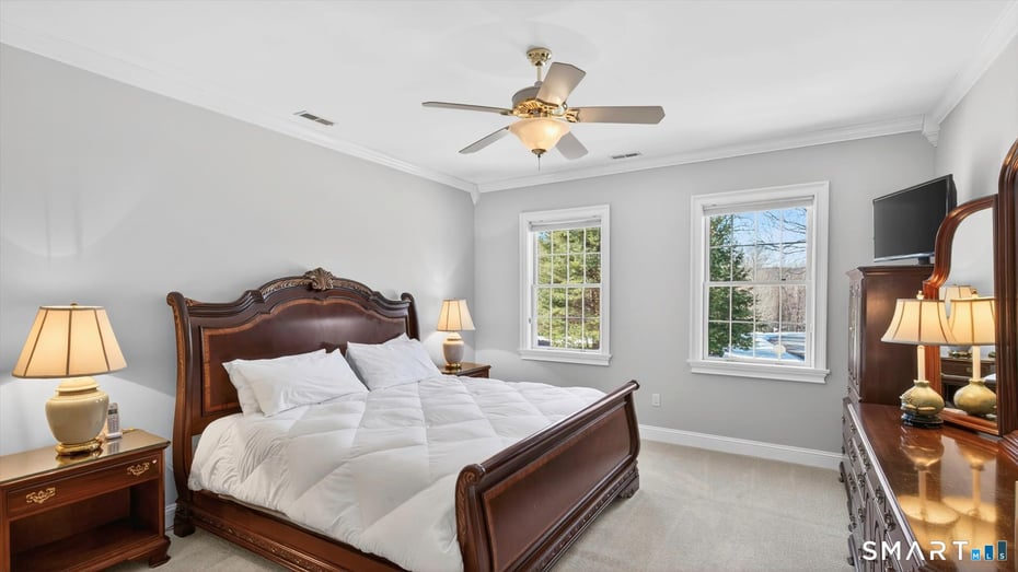 7 School House Lane Photo 23