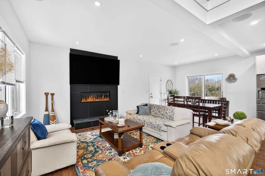 16 Cornwall Road Photo 9