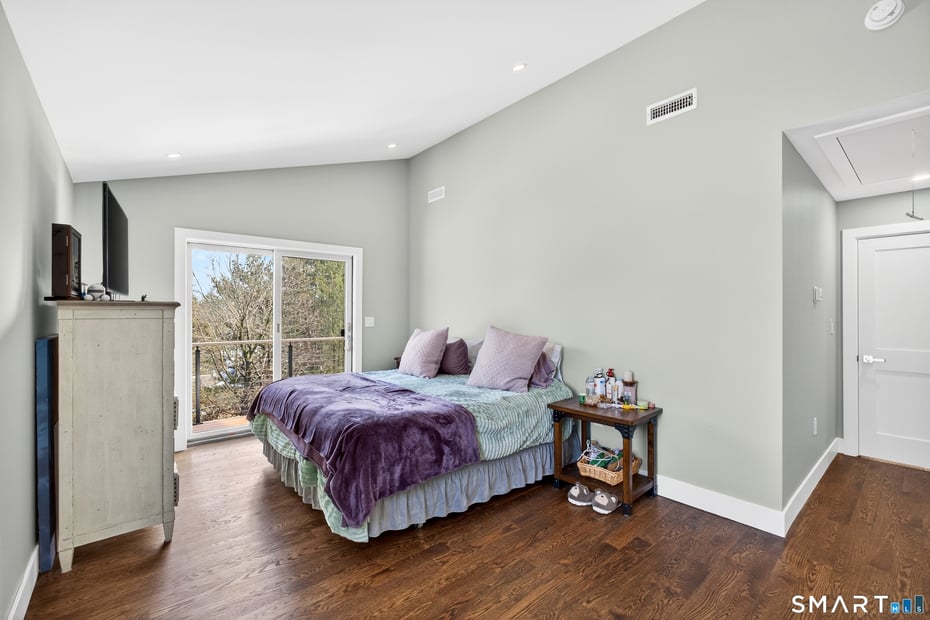 16 Cornwall Road Photo 24