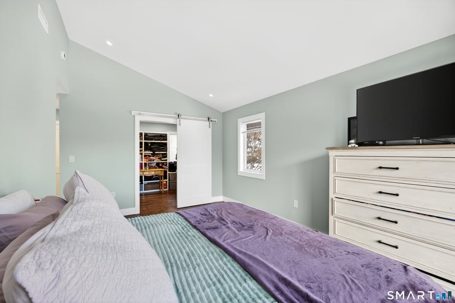 16 Cornwall Road Photo 25