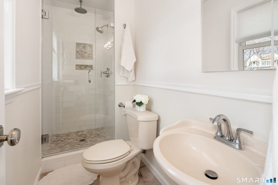 22 Auldwood Road Photo 19