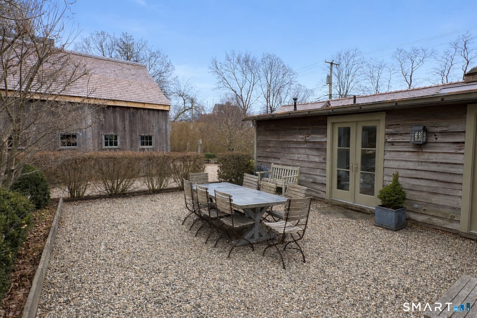 1 Mckinley Street Photo 33