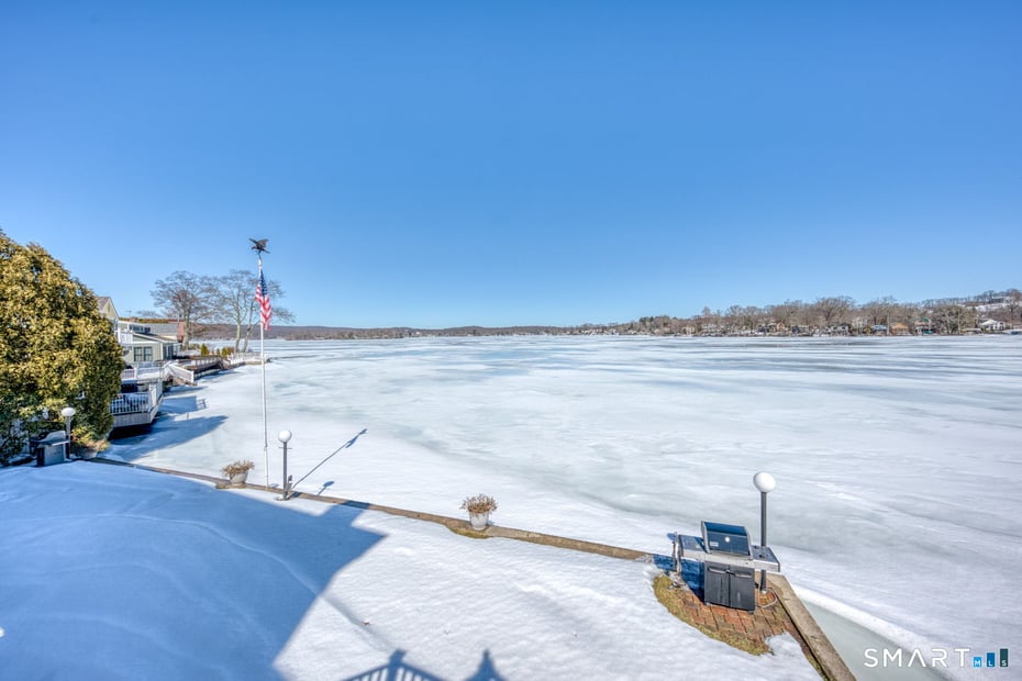 41 East High Street Photo 5