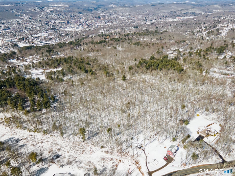 Clearview Avenue Photo 7