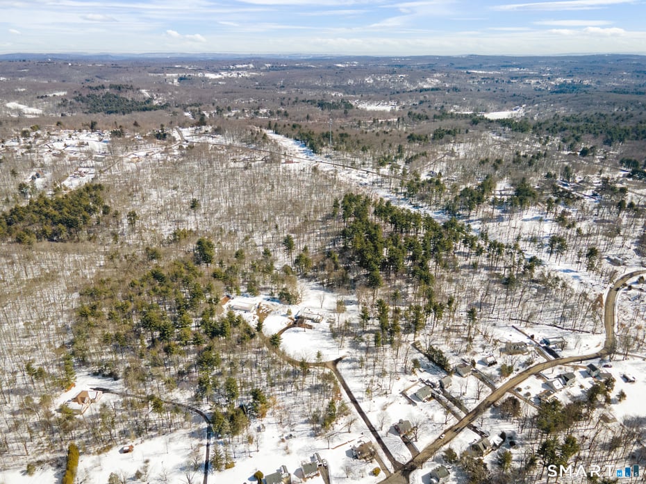 Clearview Avenue Photo 9