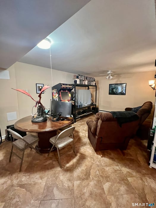305 Cliffside Drive Photo 20