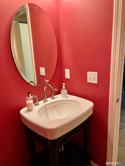 305 Cliffside Drive Photo 21