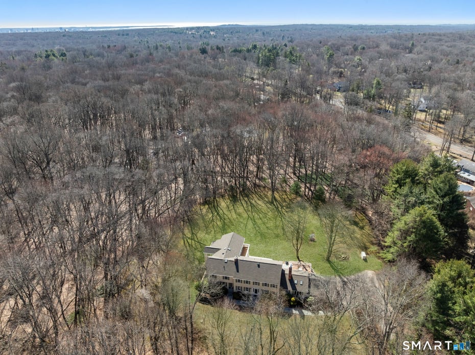 11 Highview Drive Photo 2