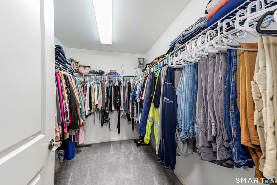 2 Farmington Drive Photo 30