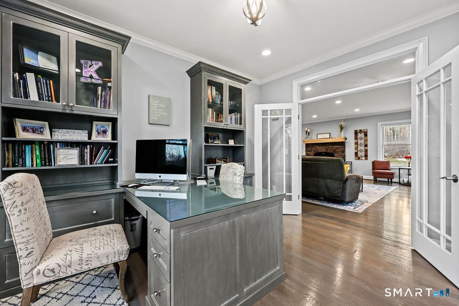 399 Hill Road Photo 19