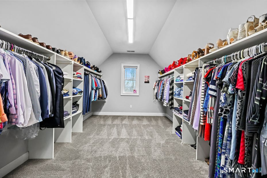 399 Hill Road Photo 24