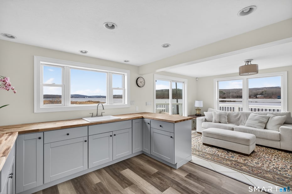 43 Drawbridge Road Photo 15