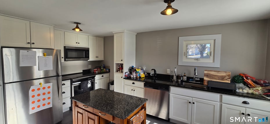 87 Main Street Photo 7