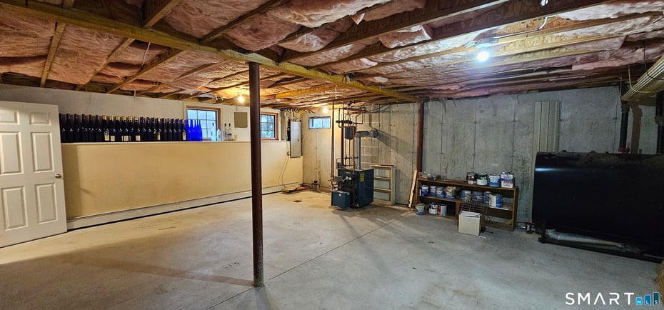 87 Main Street Photo 34