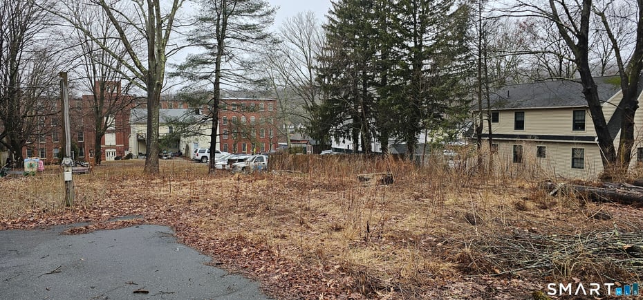 87 Main Street Photo 35