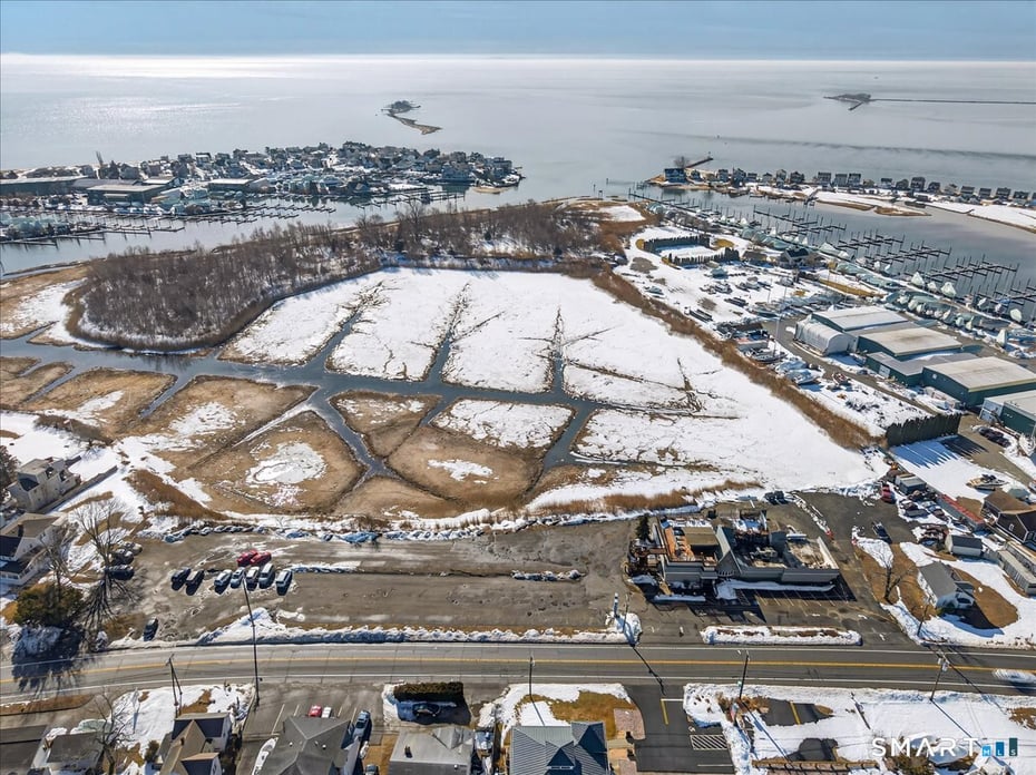 359 Boston Post Road Photo 34