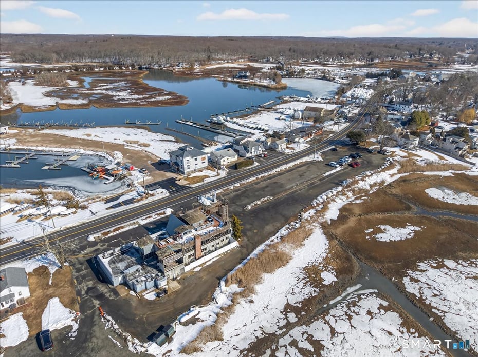 359 Boston Post Road Photo 36