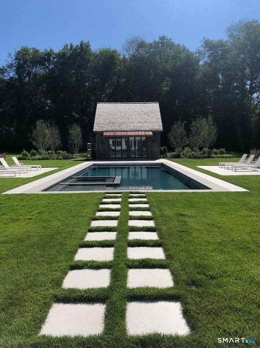 304 Brookside Road Photo 36