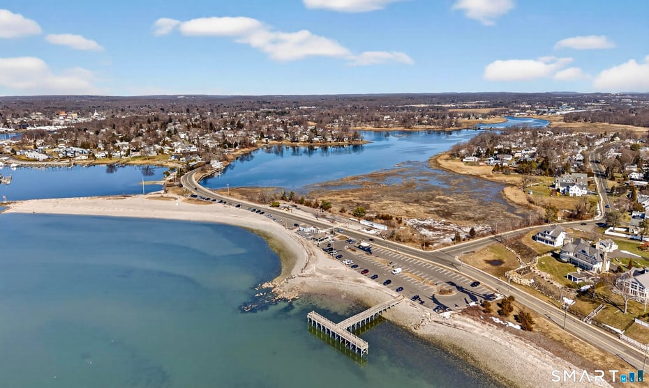 590 Gulf Street Photo 35