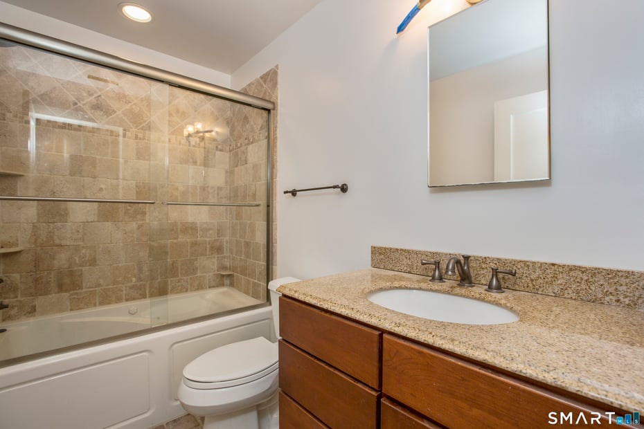 14 Burr Road Photo 19