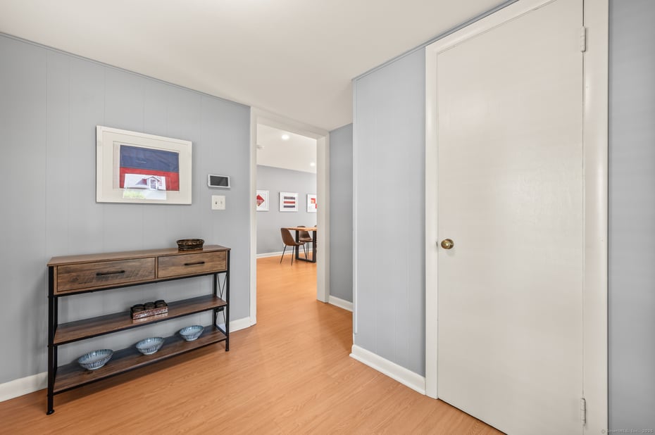 45 Hill Top Road Photo 7