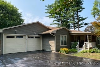 45 Hill Top Road Photo 9