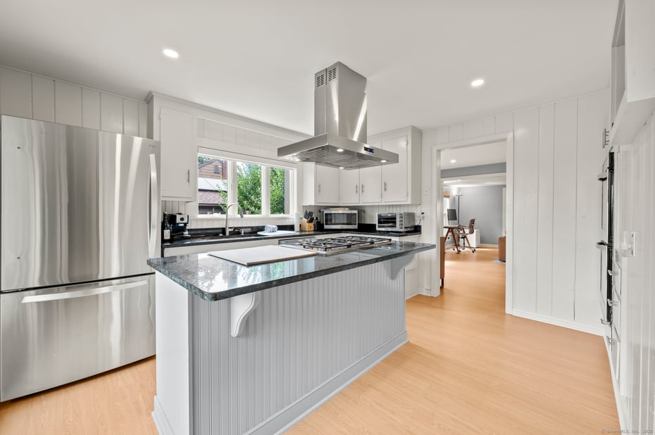 45 Hill Top Road Photo 17