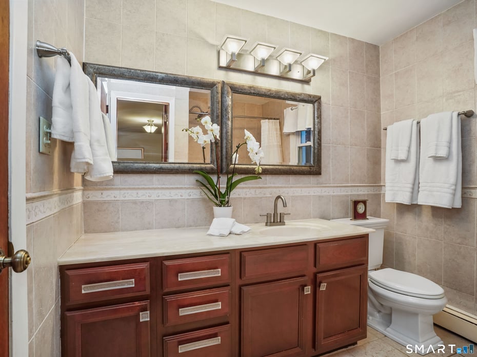 8 Dorset Road Photo 14