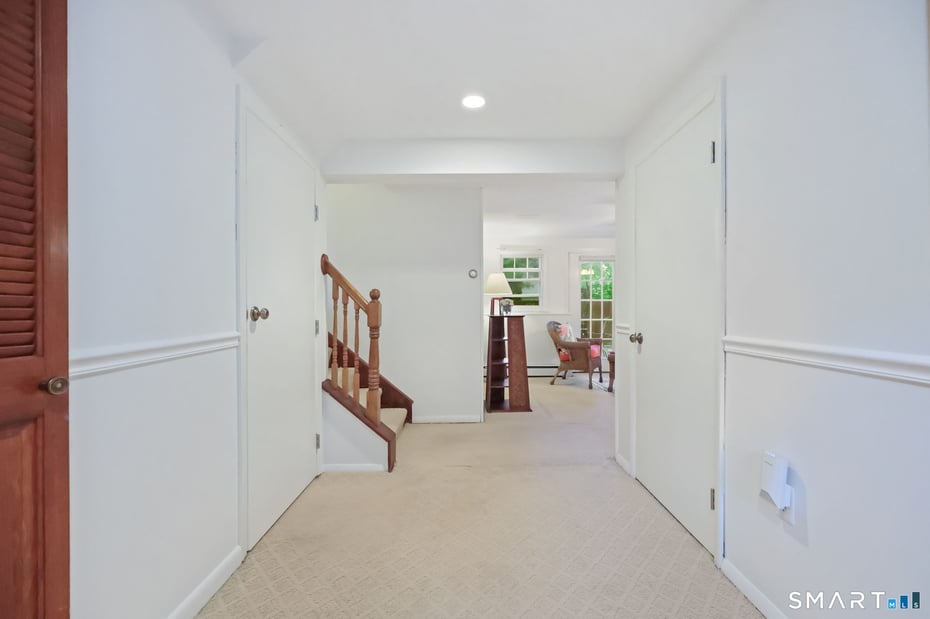 8 Dorset Road Photo 18