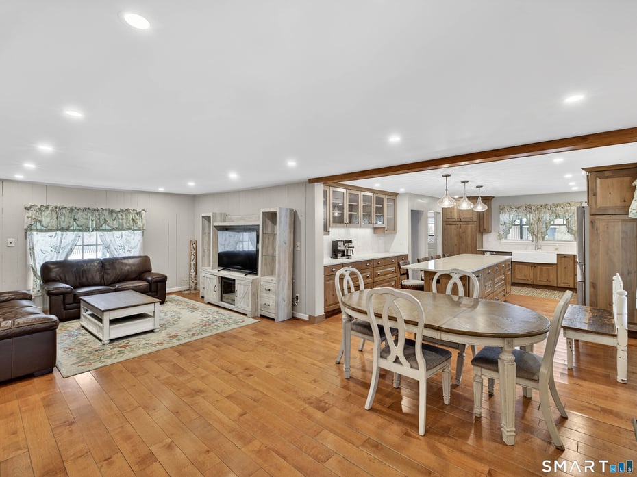 375 Old Jewett City Road Photo 2