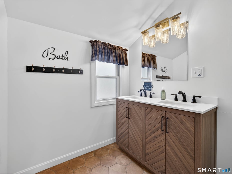 375 Old Jewett City Road Photo 35