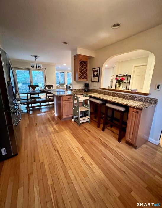 473 Evergreen Road Photo 8