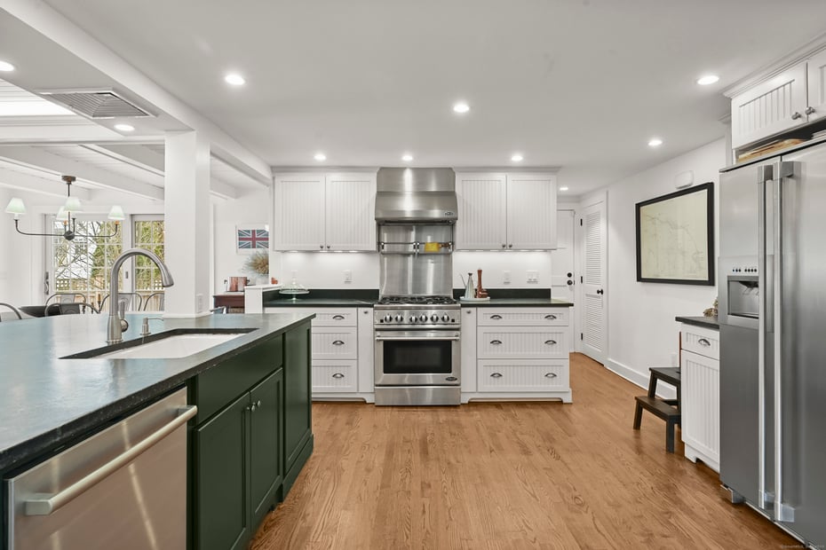 104 Roton Avenue Photo 6