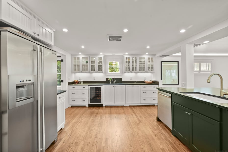 104 Roton Avenue Photo 8