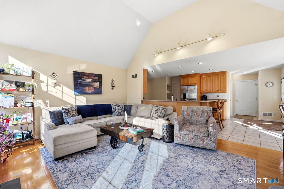 73 High Valley Drive Photo 14