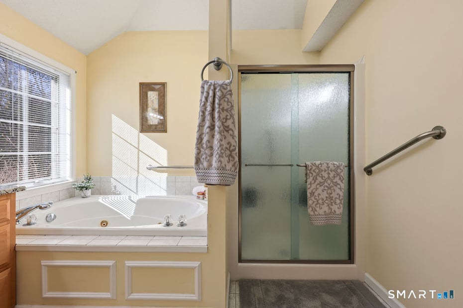 73 High Valley Drive Photo 24