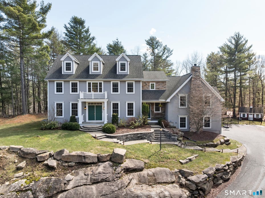 1197 Neipsic Road Photo 2