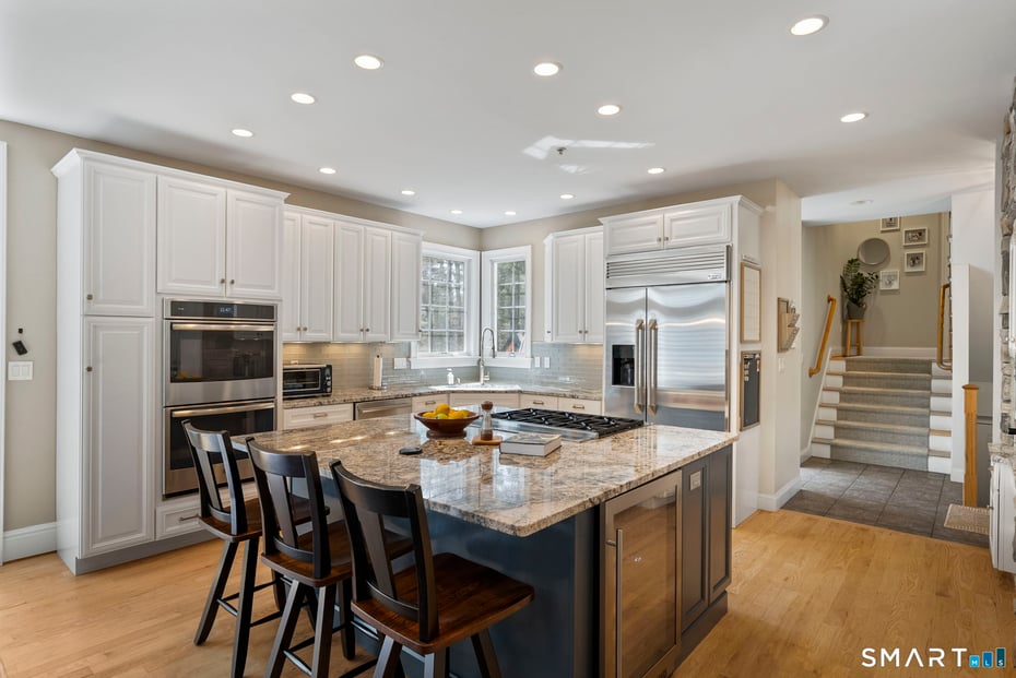 1197 Neipsic Road Photo 8