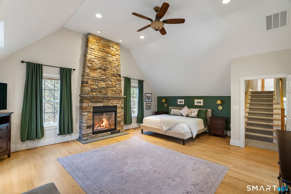 1197 Neipsic Road Photo 21