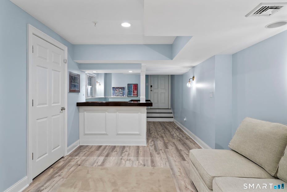 1197 Neipsic Road Photo 34