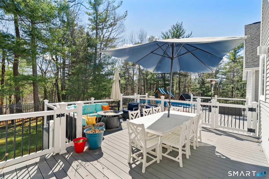 1197 Neipsic Road Photo 38